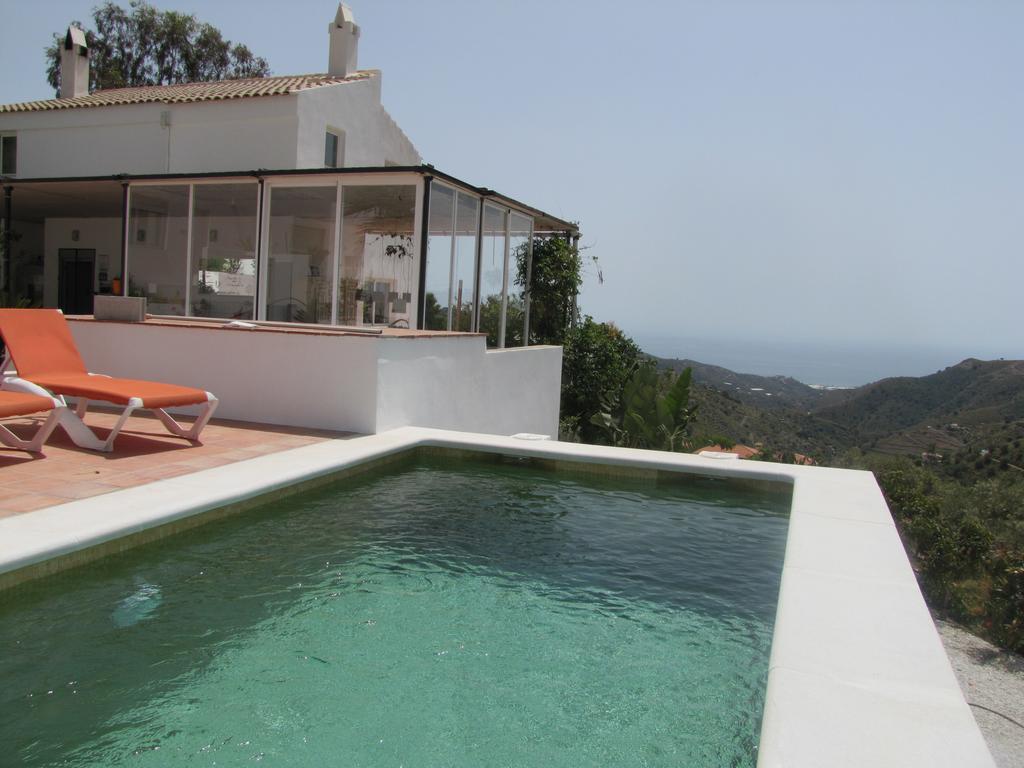 Casa Los Dos (Adults Only) Sayalonga Kültér fotó